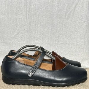 Taos Chorus Womens Blue Leather Mary Jane Slip Resistant Shoes SZ 9